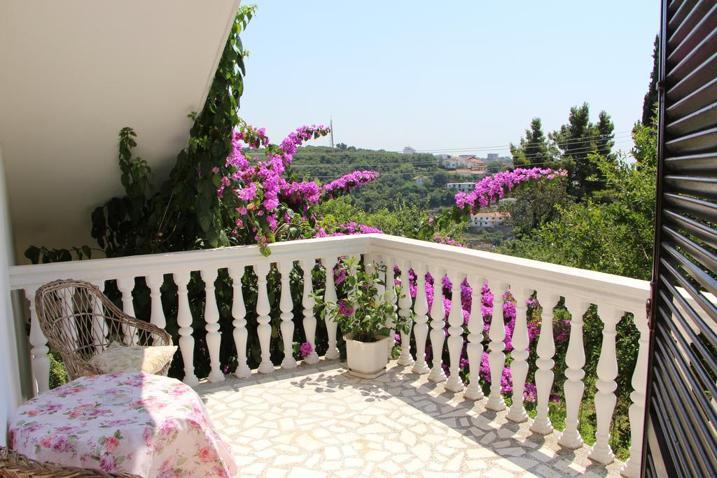 Apartment Dragovic Ulcinj Room photo